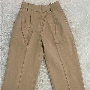 The Favorite Pant Petite Beige Size 2 Brand New !